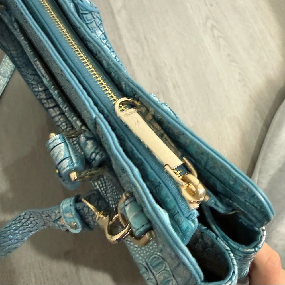 Brahmin Bag Finley in Arctic Blue - Picture 3 of 9